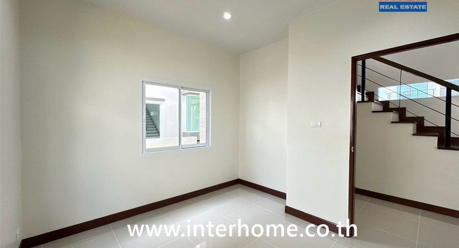 For sale 4 bedrooms house in Bang Khae, Bangkok