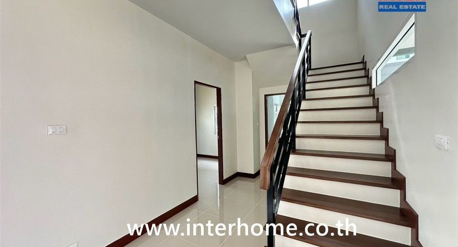 For sale 4 bedrooms house in Bang Khae, Bangkok