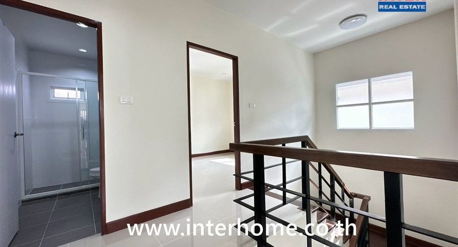 For sale 4 bedrooms house in Bang Khae, Bangkok