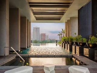Condo en alquiler de 2 habitaciones en Pathum Wan, Bangkok