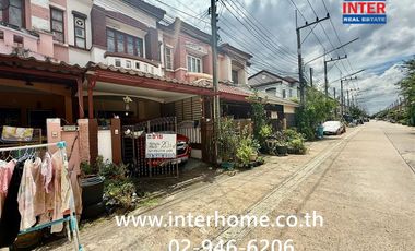 For sale 2 bedrooms townhouse in Lam Luk Ka, Pathum Thani