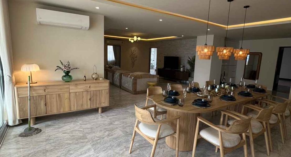 ขาย 3 ห้องนอน คอนโด ใน คลองเตย, กรุงเทพฯ