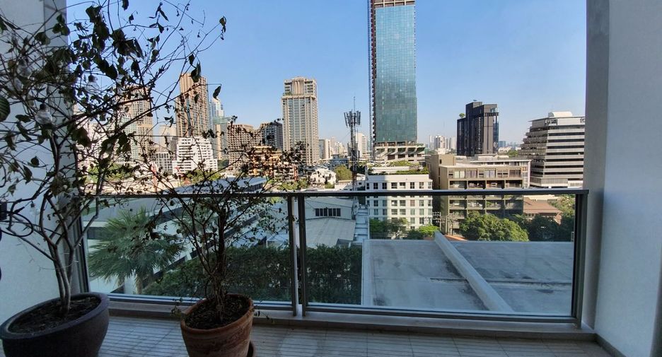 Condo en alquiler de 2 habitaciones en Pathum Wan, Bangkok