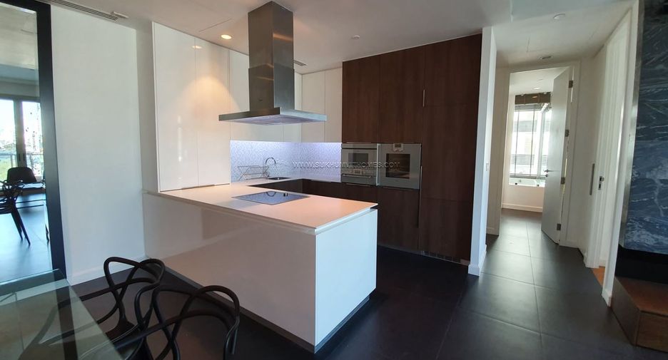 Condo en alquiler de 2 habitaciones en Pathum Wan, Bangkok