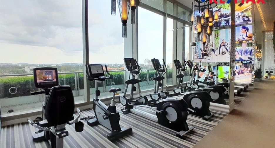 For sale 2 bedrooms condo in Jomtien, Pattaya
