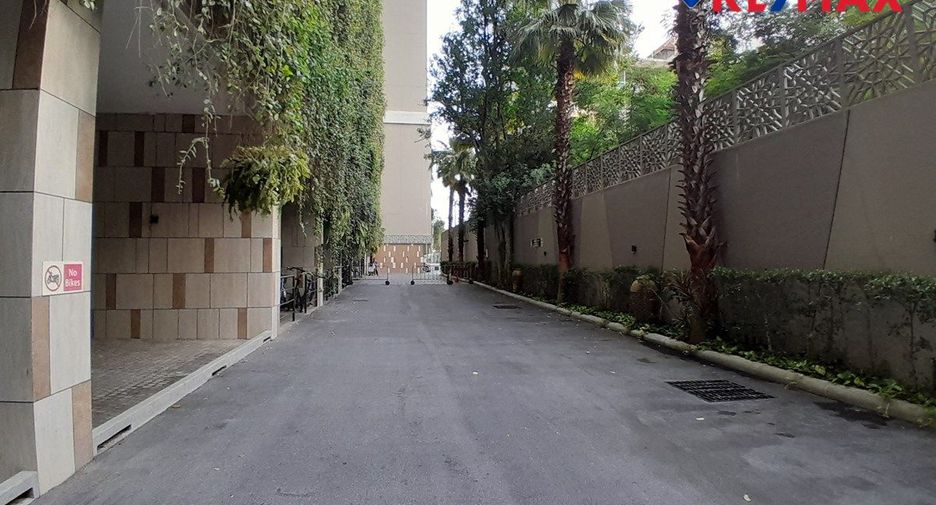 For sale 2 bedrooms condo in Jomtien, Pattaya