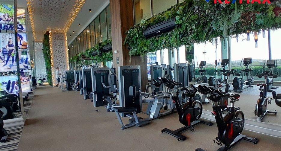 For sale 2 bedrooms condo in Jomtien, Pattaya