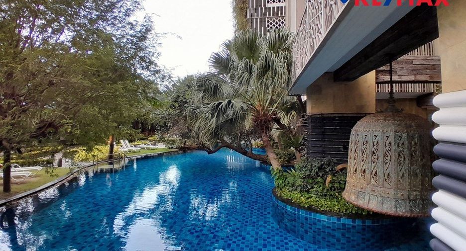 For sale 2 bedrooms condo in Jomtien, Pattaya