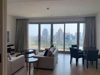 Condo en alquiler de 3 habitaciones en Pathum Wan, Bangkok