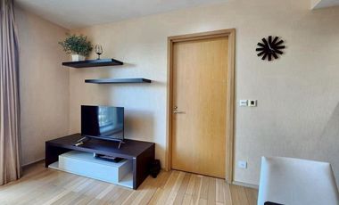 For rent and for sale 1 bed condo in Khlong Toei, Bangkok