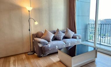 For rent and for sale 1 bed condo in Khlong Toei, Bangkok