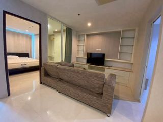 À louer 2 chambres condo à Watthana, Bangkok
