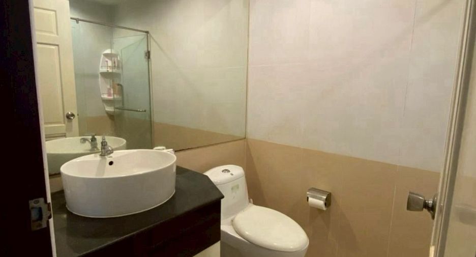 Wohnung zur Miete mit 2 Zimmer in Watthana, Bangkok