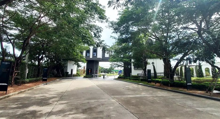 出售 4 卧室 独立屋 在 Nikhom Phatthana, Rayong
