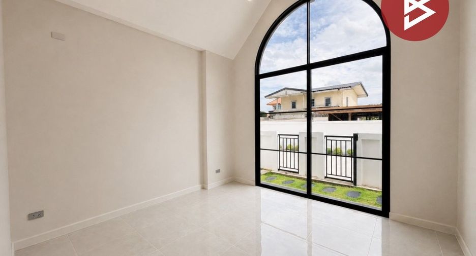 À vendre 3 chambres maison à Phutthamonthon, Nakhon Pathom