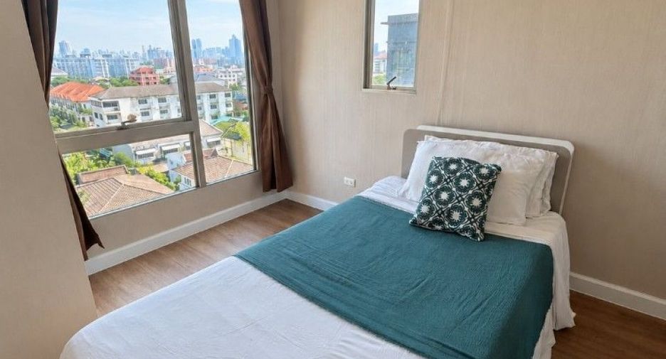 Condo en venta de 2 habitaciones en Huai Khwang, Bangkok