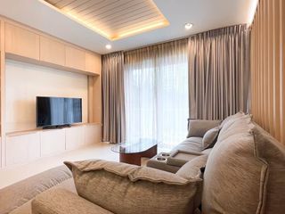 À louer 2 chambres condo à Watthana, Bangkok