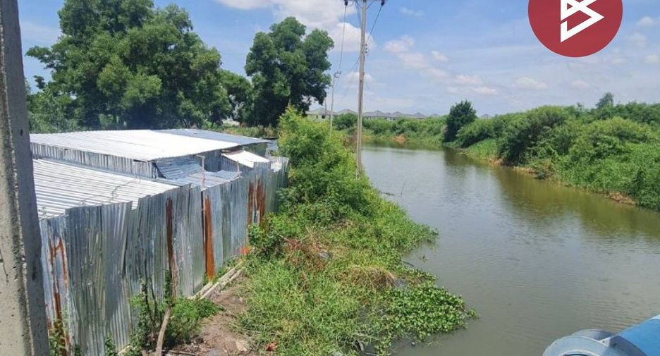 出售 土地 在 Bang Sao Thong, Samut Prakan