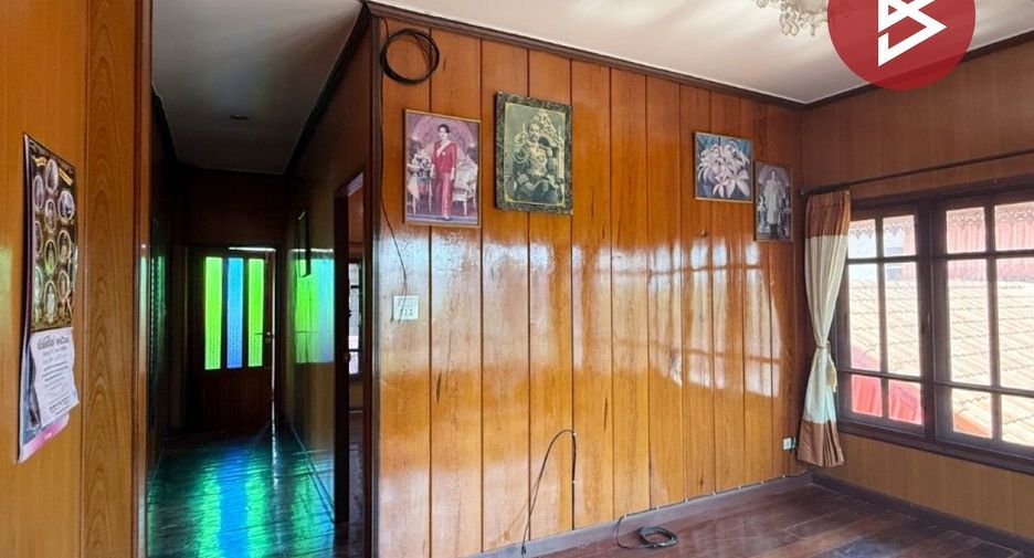 出售 3 卧室 独立屋 在 Wiang Nong Long, Lamphun
