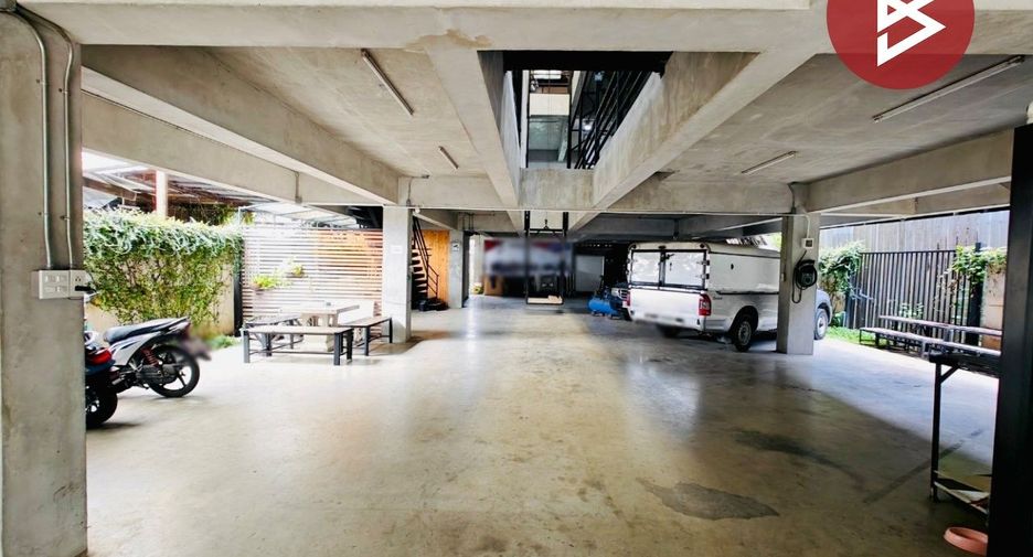 For sale office in Mueang Samut Prakan, Samut Prakan