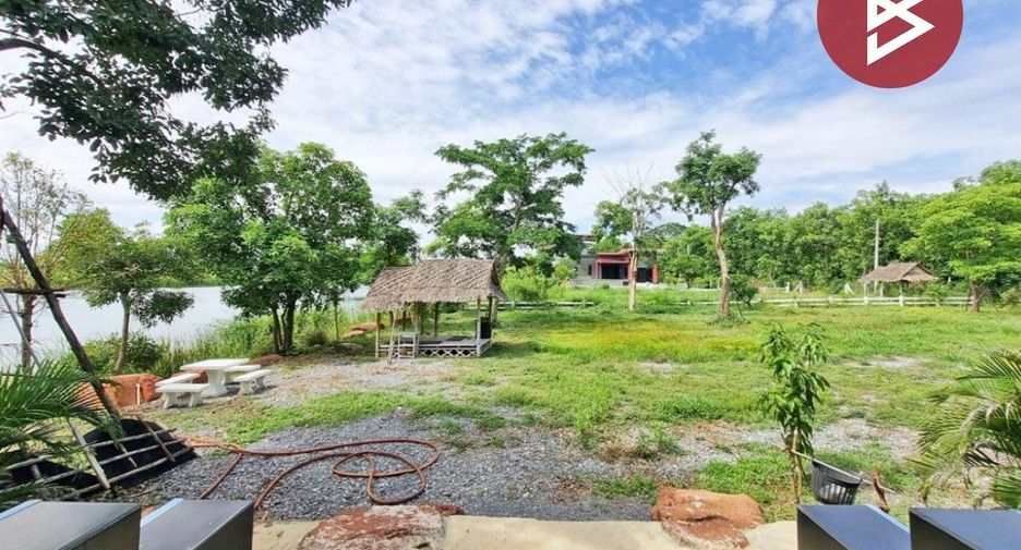 出售 3 卧室 独立屋 在 Mueang Nakhon Pathom, Nakhon Pathom