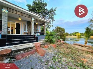 For sale 3 bedrooms house in Mueang Nakhon Pathom, Nakhon Pathom