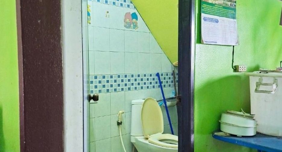 Продажа 2 спальни торговое помещение в Mueang Uttaradit, Уттарадит