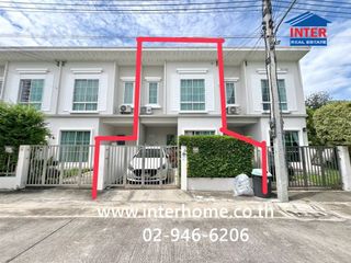 出售 4 卧室 联排别墅 在 Mueang Pathum Thani, Pathum Thani