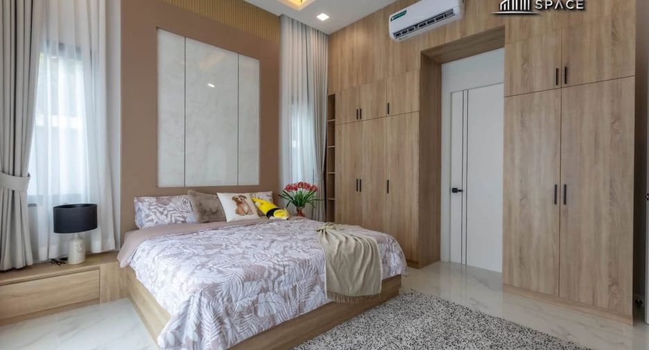 For sale 4 bedrooms villa in Bang Lamung, Chonburi