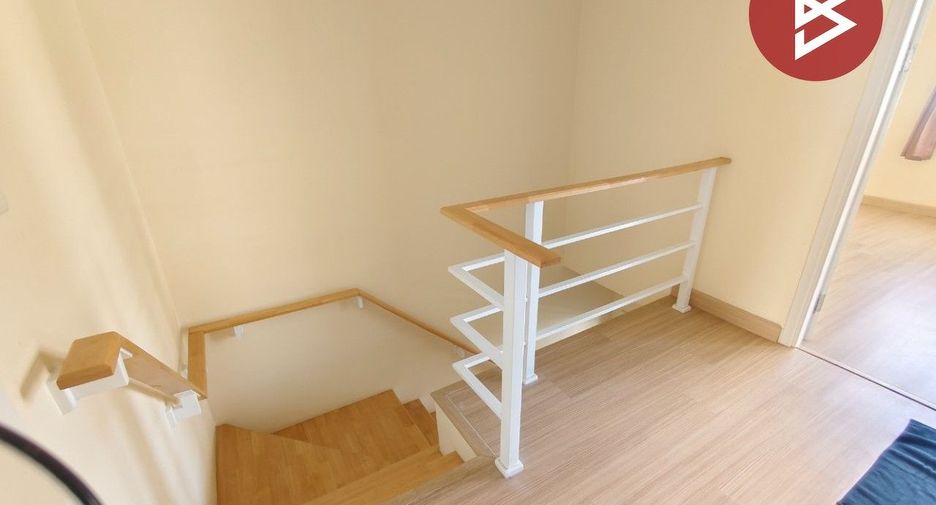 For sale 4 bedrooms townhouse in Bang Sao Thong, Samut Prakan