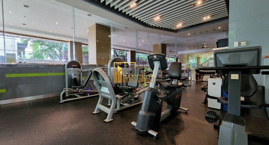 For rent 3 bedrooms condo in Watthana, Bangkok