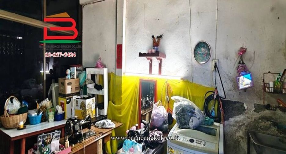 À vendre 2 chambres local commercial à Rat Burana, Bangkok