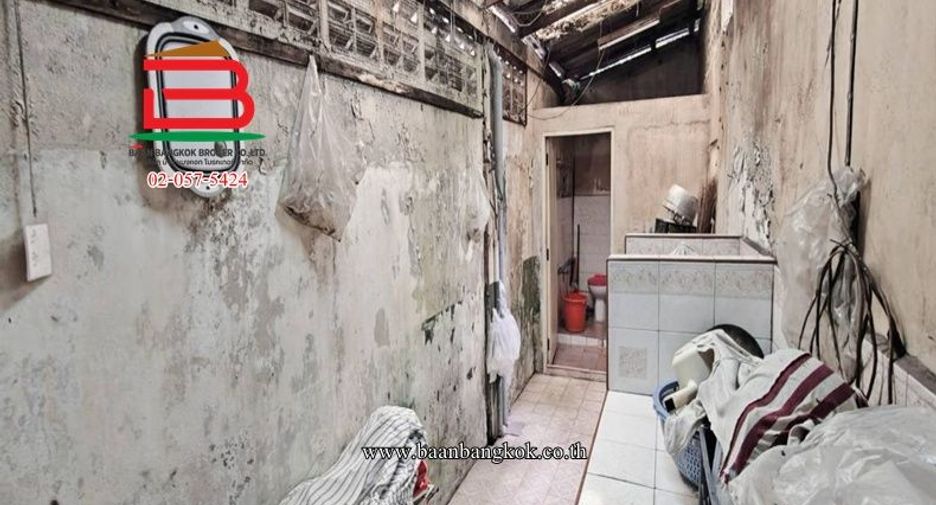À vendre 2 chambres local commercial à Rat Burana, Bangkok