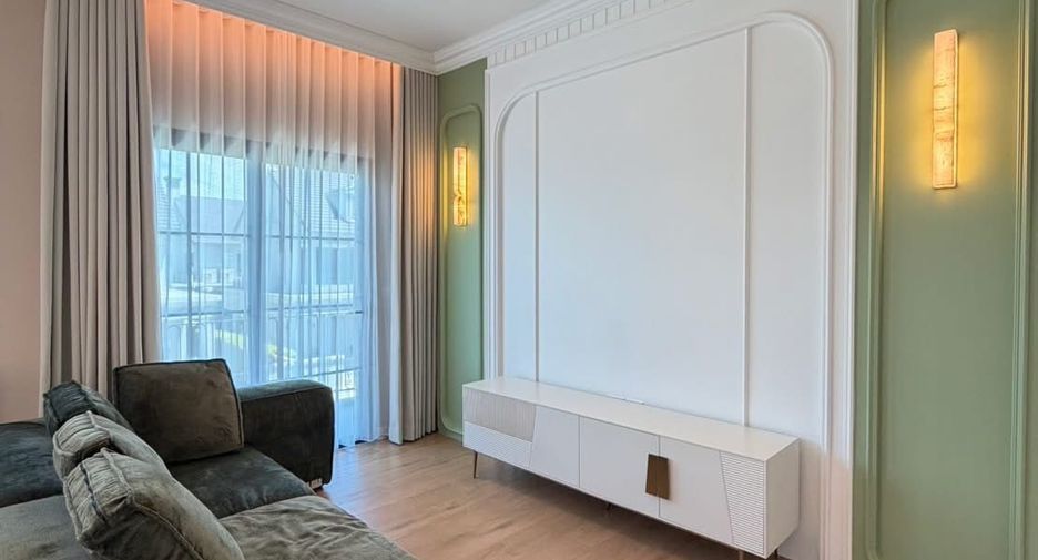 For rent 4 ベッドルーム house in Saphan Sung, Bangkok