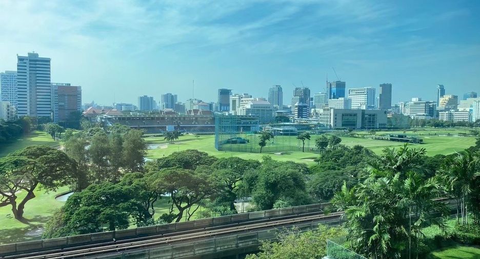 Condo en alquiler de 2 habitaciones en Pathum Wan, Bangkok