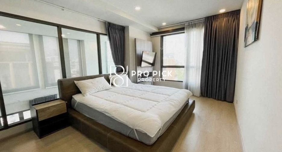 Wohnung zur Miete mit 2 Zimmer in Phra Khanong, Bangkok