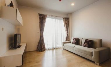 Wohnung zur Miete mit 1 Zimmer in Khlong San, Bangkok