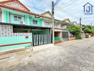 For sale 3 bedrooms townhouse in Khlong Luang, Pathum Thani
