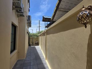 Villa en venta de 5 habitaciones en Bang Lamung, Chonburi