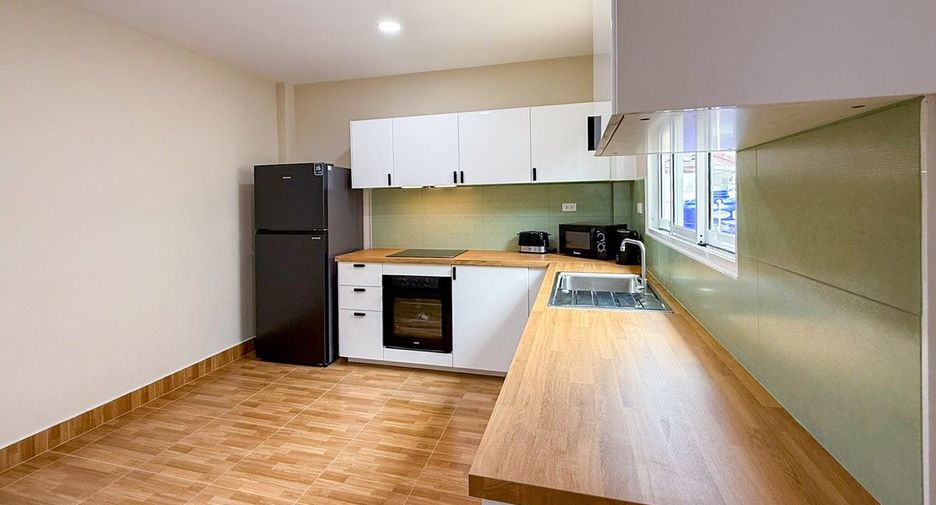 For rent 3 bedrooms house in Bang Saray, Pattaya