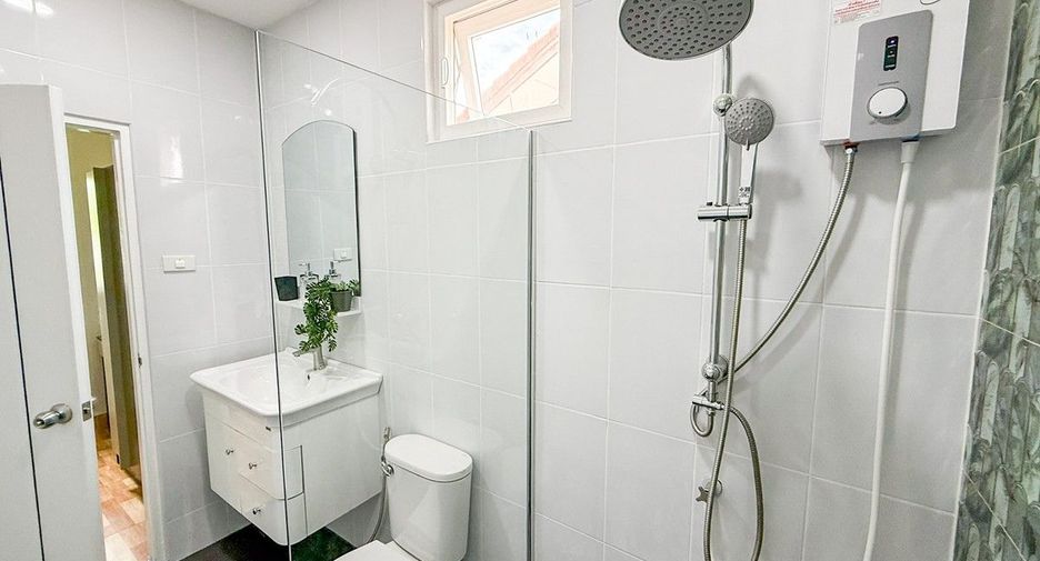 For rent 3 bedrooms house in Bang Saray, Pattaya