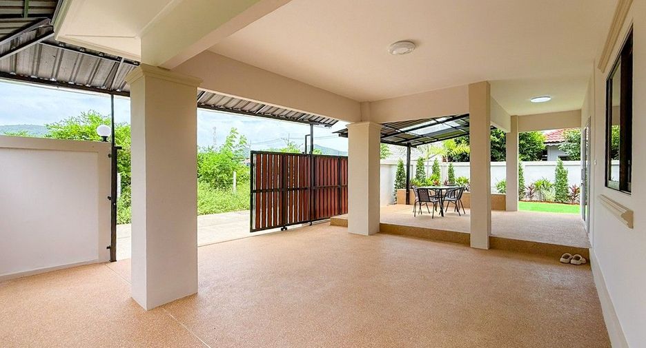 For rent 3 bedrooms house in Bang Saray, Pattaya