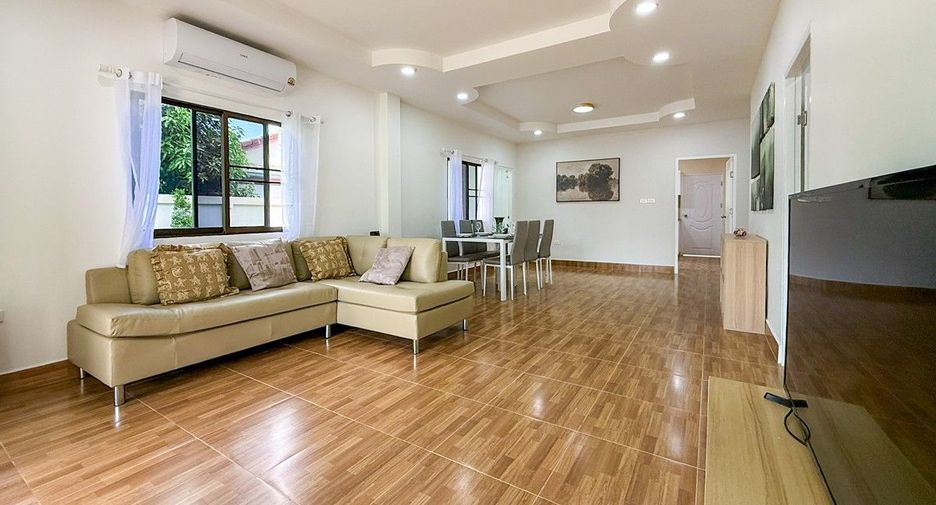 For rent 3 bedrooms house in Bang Saray, Pattaya