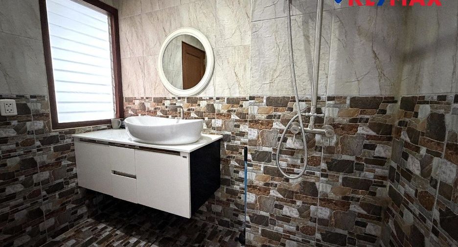 For sale 1 bed condo in Jomtien, Pattaya