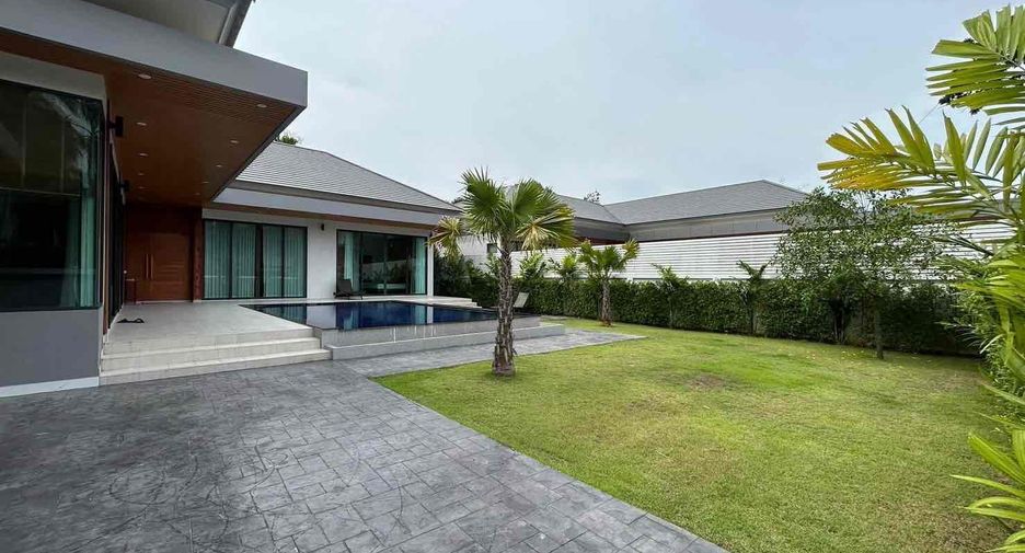 Villa en alquiler de 5 habitaciones en Bang Lamung, Chonburi