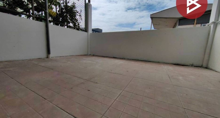 Gewerbefläche zum Kauf mit 3 Zimmer in Bangkok Yai, Bangkok