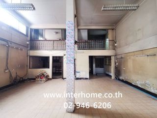 For sale 5 ベッドルーム retail Space in Bang Rak, Bangkok