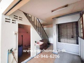 For sale 5 ベッドルーム retail Space in Bang Rak, Bangkok