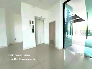 Oficina en alquiler de 1 habitaciones en Bueng Kum, Bangkok