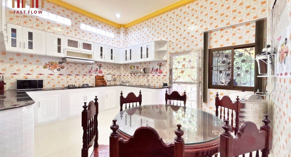 Продажа 5 спальни дом в Mueang Nakhon Nayok, Накхоннайок